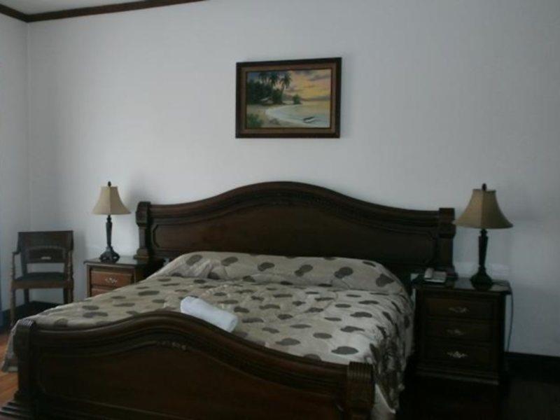 Hotel Colonial San José Esterno foto