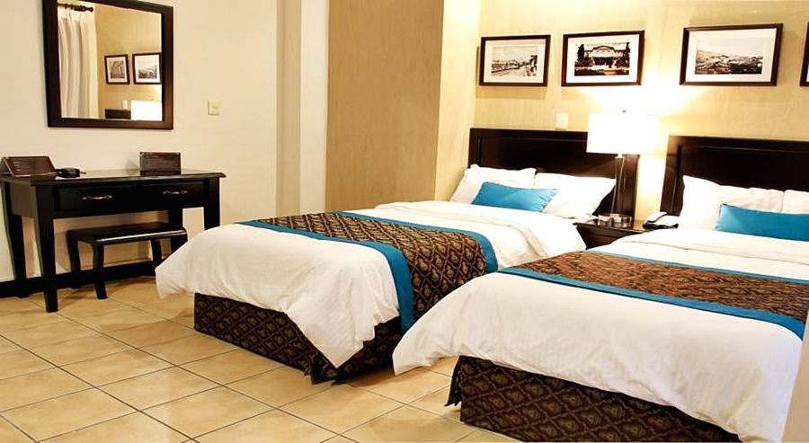 Hotel Colonial San José Esterno foto